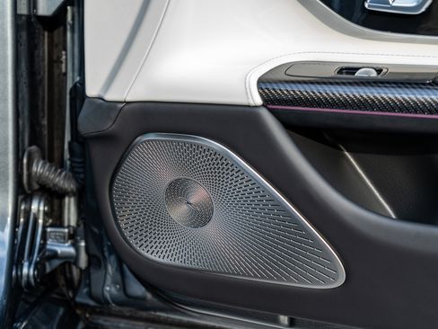 Used 2025 Mercedes-Benz AMG GT 63 image 28