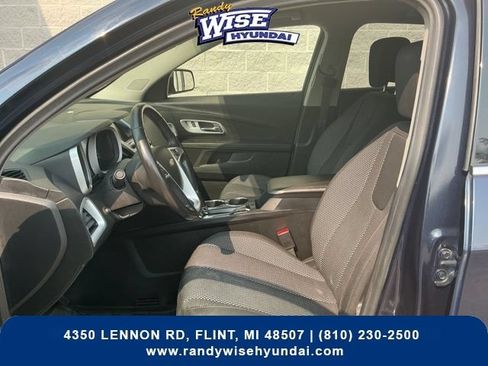 Used 2017 Chevrolet Equinox LT w/ Convenience Package AWD/4WD image 12