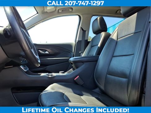 Used 2022 GMC Terrain SLT AWD/4WD image 12