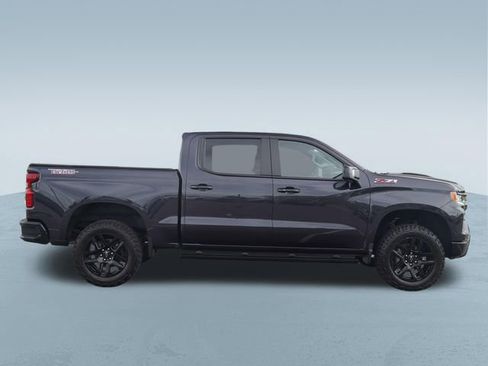 Used 2024 Chevrolet Silverado 1500 LT Trail Boss w/ Convenience Package II AWD/4WD image 10