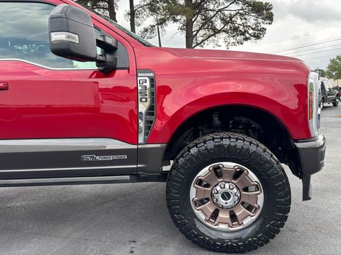 Used 2025 Ford F350 King Ranch AWD/4WD image 2