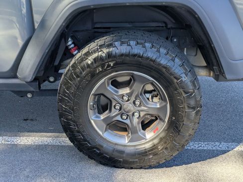 Used 2020 Jeep Gladiator Rubicon image 8