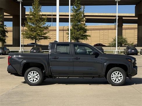 New 2025 Toyota Tacoma SR5 image 3