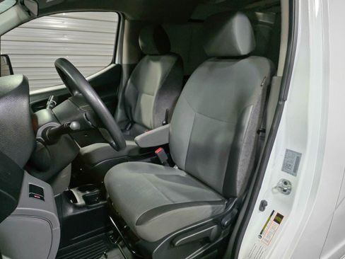 Used 2019 Nissan NV200 S w/ Cruise Control Package image 15