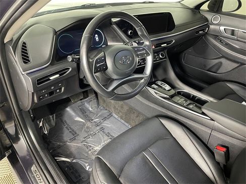 Used 2023 Hyundai Sonata Limited w/ Cargo Package image 3