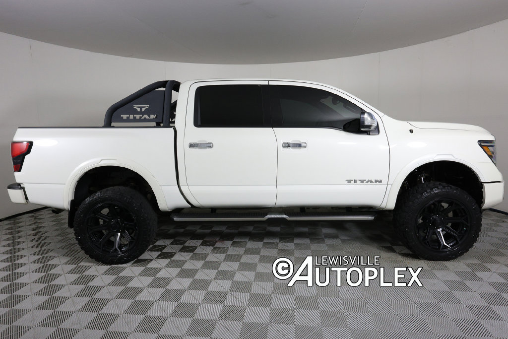 Used 2021 Nissan Titan Platinum Reserve w/ Moonroof Package AWD/4WD image 4