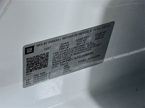 Used 2018 Chevrolet Silverado 1500 LT w/ LPO, Black Pack image 31