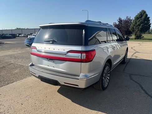 Used 2018 Lincoln Navigator L Select w/ Technology Package AWD/4WD image 13