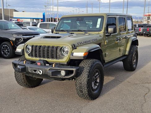 Used 2025 Jeep Wrangler Unlimited Rubicon 392 image 11