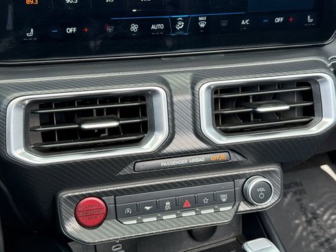 Used 2024 Ford Mustang Premium image 18