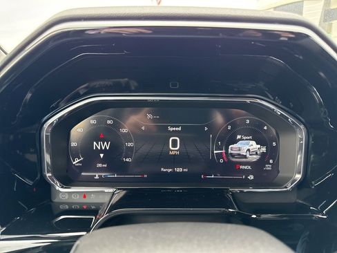 Used 2026 GMC Sierra 1500 SLT image 26