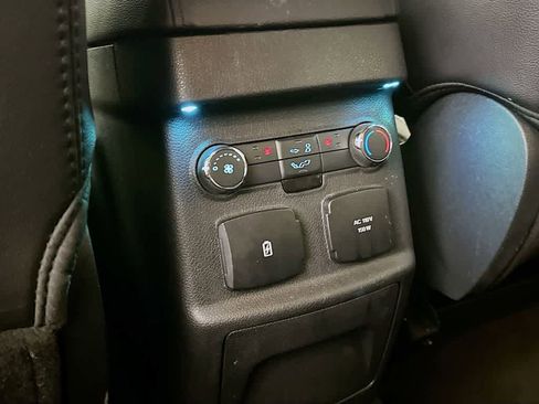 Certified 2019 Ford Explorer Limited w/ Ford Safe & Smart Package image 14