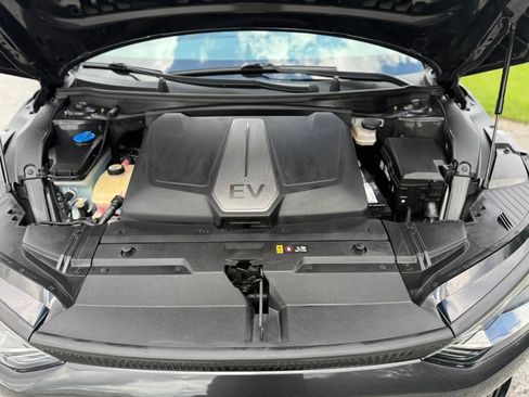 Used 2022 Kia EV6 Wind RWD image 13