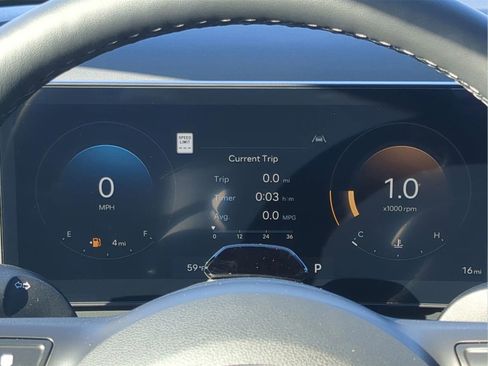 Certified 2025 Hyundai Santa Cruz Limited image 37