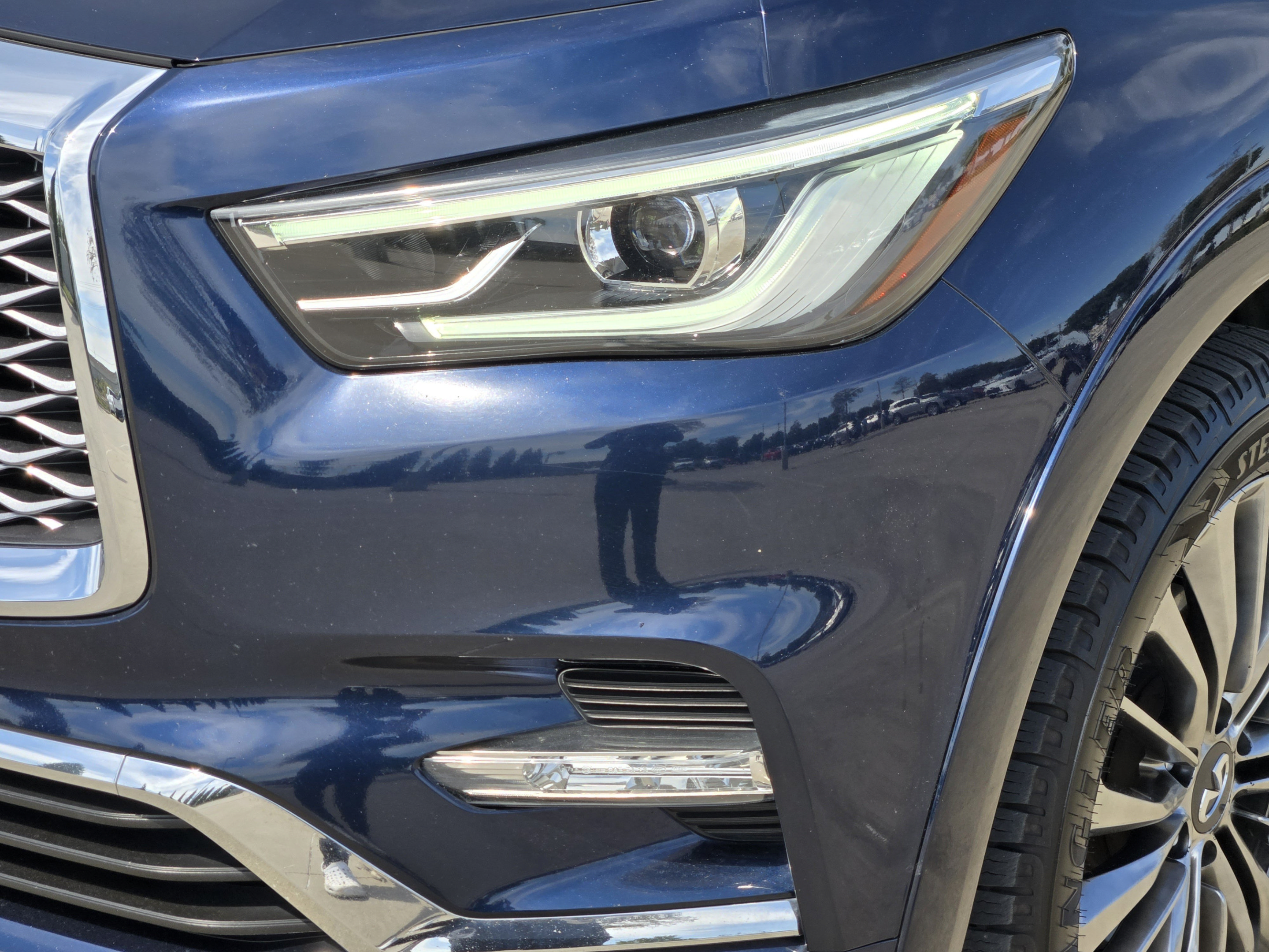 Used 2018 INFINITI QX80 4WD w/ Driver Assistance Package image 37