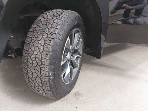 Certified 2023 Chevrolet Silverado 1500 LT image 36