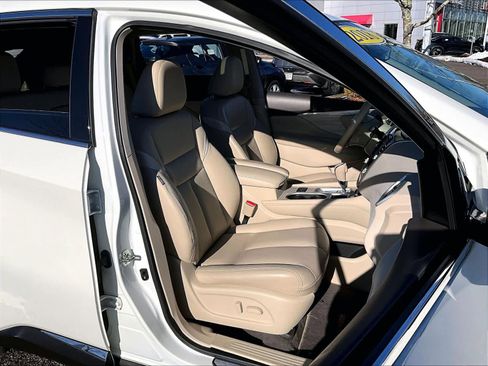 Used 2018 Nissan Murano SL w/ Moonroof Package image 11