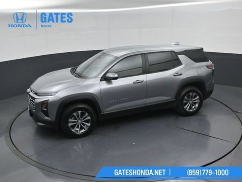 Used 2025 Chevrolet Equinox LT AWD/4WD image 50