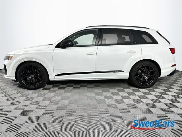 Used 2025 Audi SQ7 Premium Plus AWD/4WD image 4