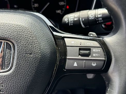 Used 2023 Honda Pilot EX-L image 27