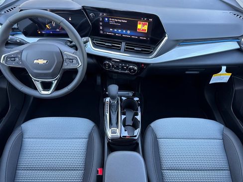 New 2026 Chevrolet Trax LT w/ Driver Confidence Package image 10