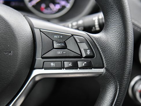 Used 2024 Nissan Sentra SV image 27