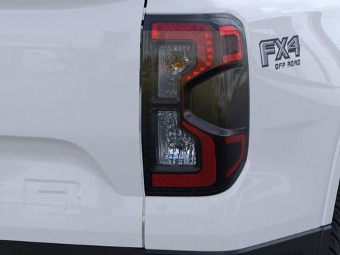 New 2025 Ford Ranger XLT w/ FX4 Off-Road Package image 21
