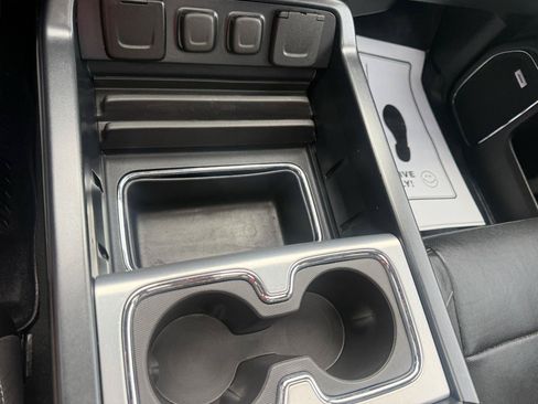 Used 2018 GMC Sierra 1500 SLT AWD/4WD image 22