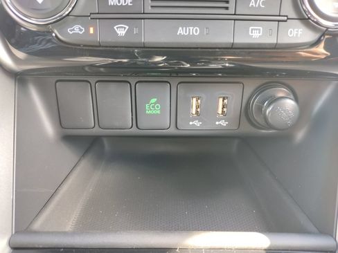 New 2026 Mitsubishi Eclipse Cross LE AWD/4WD image 17