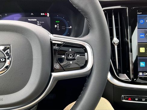 Used 2023 Volvo S60 T8 Plus w/ Climate Package image 12