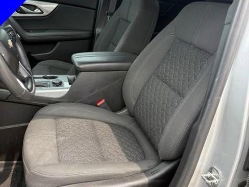 Used 2022 Chevrolet Blazer LT FWD image 12