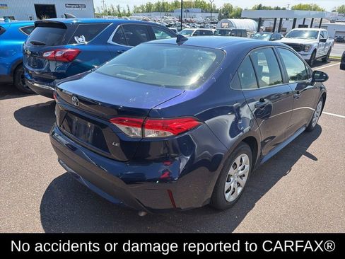 Used 2021 Toyota Corolla LE FWD image 2