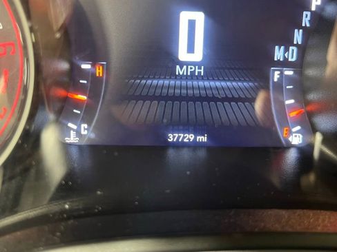 Used 2023 Dodge Challenger R/T w/ Blacktop Package image 9