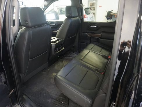 Used 2022 Chevrolet Silverado 1500 LT Trail Boss w/ Convenience Package II image 21