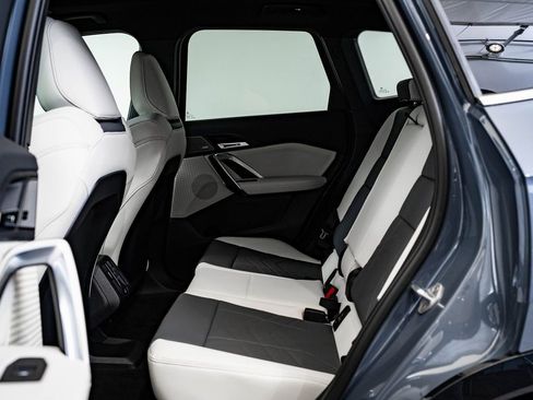 New 2026 BMW X1 xDrive28i w/ Convenience Package AWD/4WD image 43