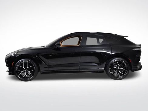 New 2026 Aston Martin DBX 707 image 2