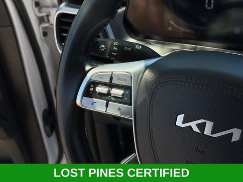 Used 2025 Kia Telluride S AWD/4WD image 12