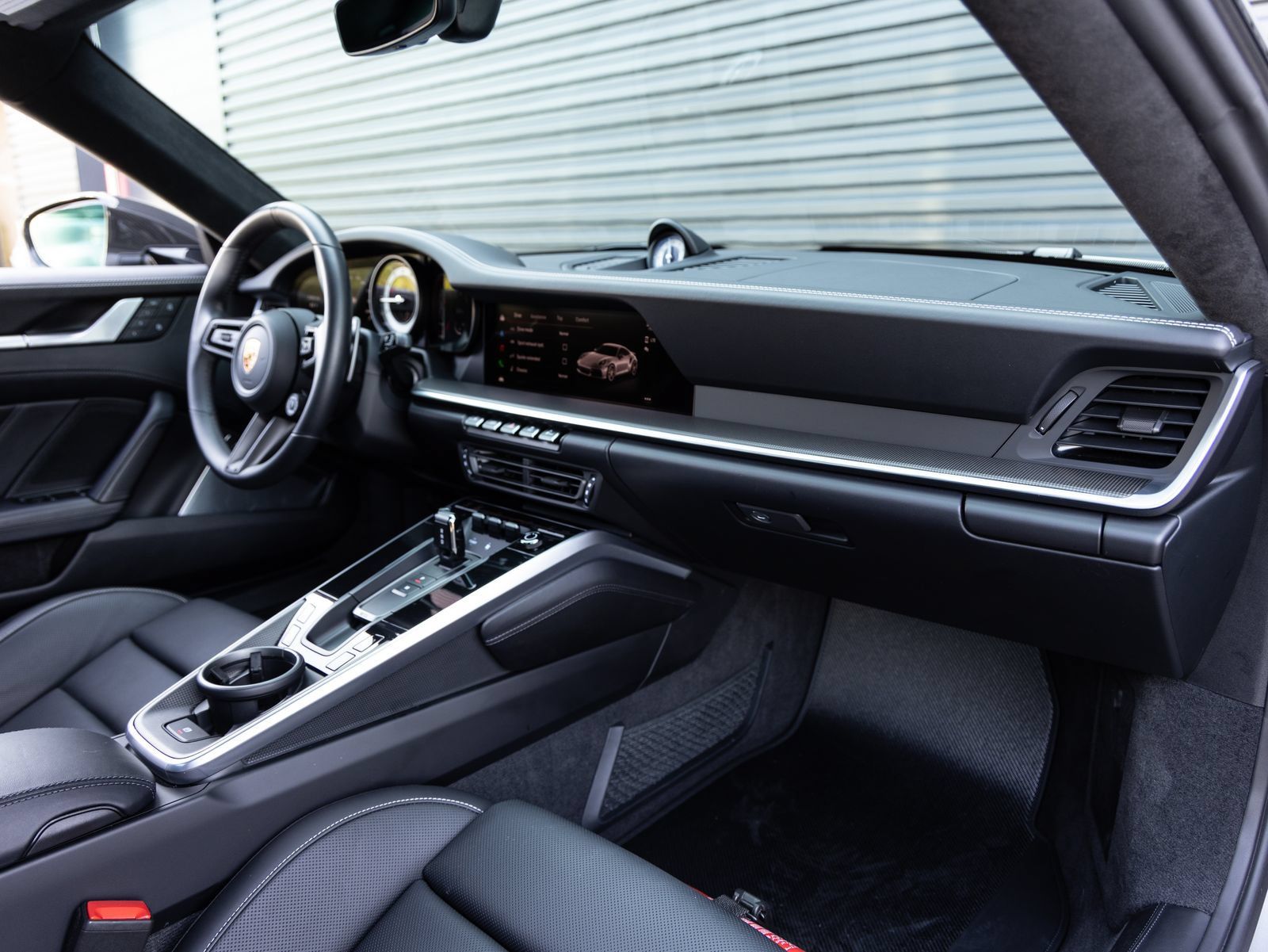 Certified 2024 Porsche 911 Turbo S AWD/4WD image 31