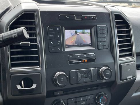 Used 2018 Ford F150 XLT RWD image 17
