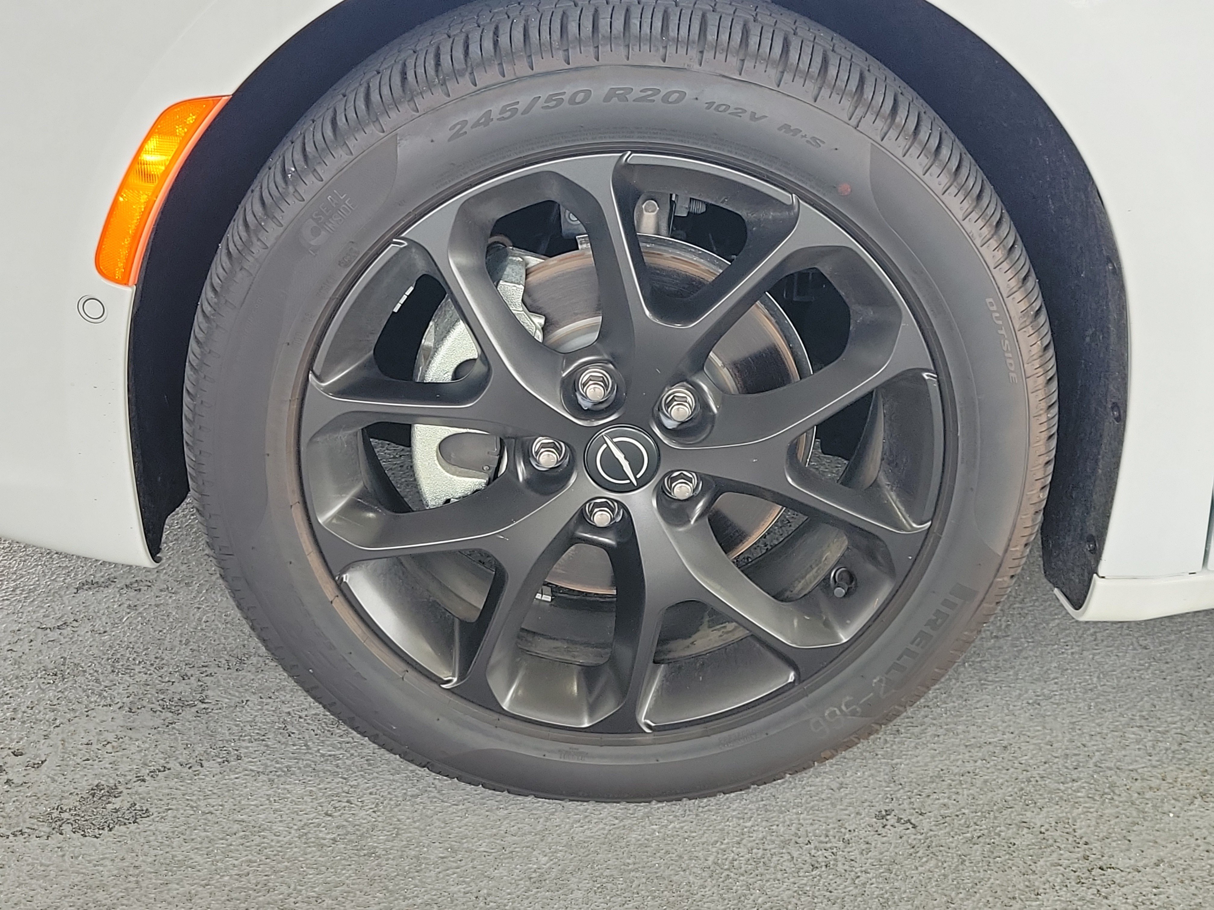 New 2026 Chrysler Pacifica Limited w/ S Appearance Package FWD image 5