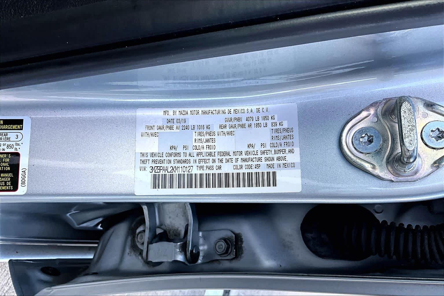 Used 2019 MAZDA MAZDA3 Sedan w/ Select Package FWD image 36