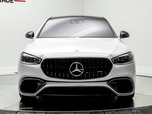 Used 2024 Mercedes-Benz S 63 AMG S w/ Carbon Fiber Exterior Package image 2
