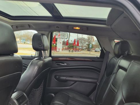 Used 2016 Cadillac SRX Luxury w/ Driver Awareness Package image 13