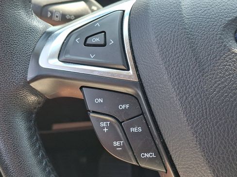 Used 2020 Ford Edge SEL w/ Convenience Package AWD/4WD image 21