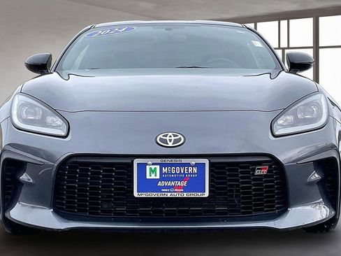 Used 2024 Toyota GR86 Premium RWD image 2