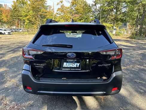 New 2025 Subaru Outback Premium image 15
