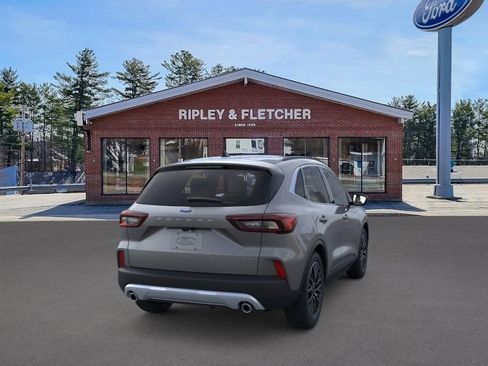 New 2025 Ford Escape SE w/ PHEV Premium Package image 8