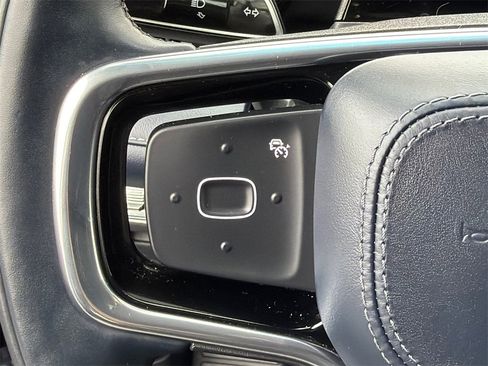 Used 2024 Lincoln Nautilus Reserve image 25