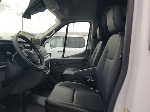 New 2026 Ford Transit 250 148 High Roof Extended w/ Load Area Protection Package image 18
