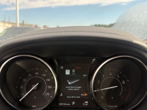Used 2019 Jaguar E-PACE SE AWD/4WD image 21